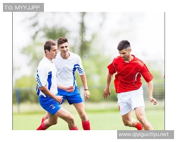 实时新闻南京飞盘队防守策略揭秘如何在比赛中掌控节奏与空间